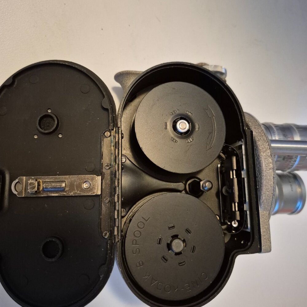 Vintage Bell And Howell 134 Movie 8mm Camera Made in USA - Picture 10 of 10